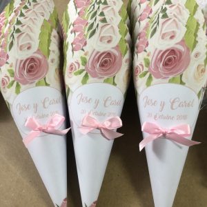 Cono boda rosas rosa claro y oscuro