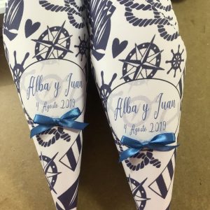 Cono boda fondo timón y faro