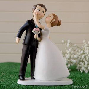 Figura pastel novios beso Y971