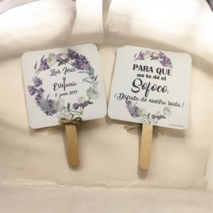 Pai pai boda corona flores blancas y lilas