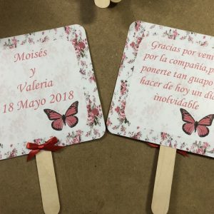 Pai pai boda rosa fucsia con mariposas (opcionales)