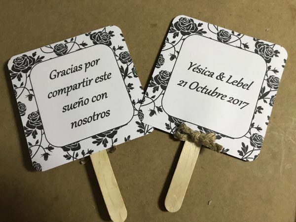 Pai pai boda rosas negras
