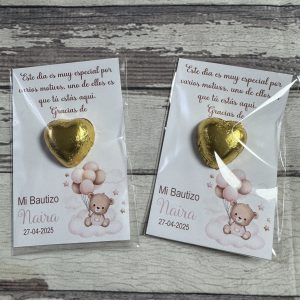 Tarjeta de agradecimiento con bombón oso rosa con globos